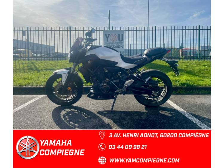 YAMAHA MT-07