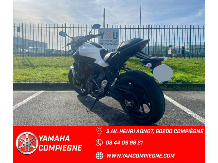 YAMAHA MT-07
