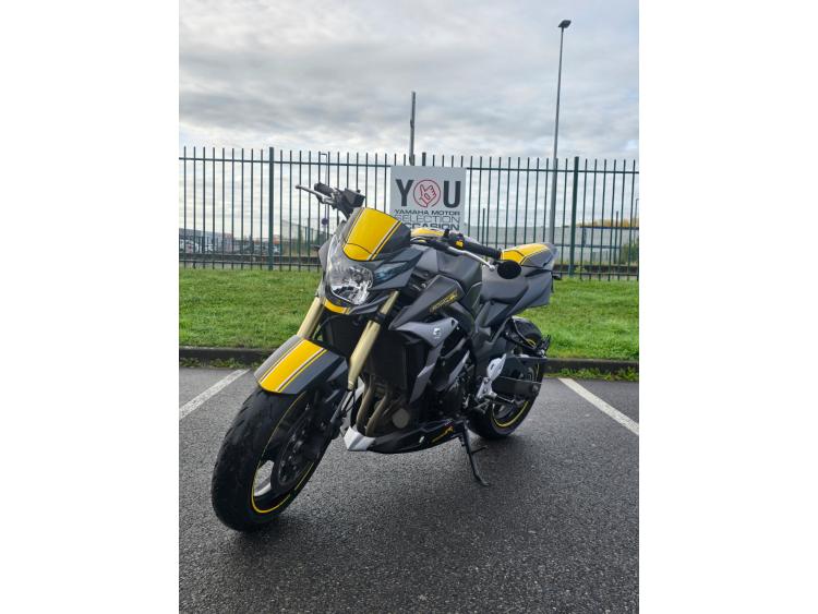 SUZUKI GSR 750 ABS BOSS EDITION