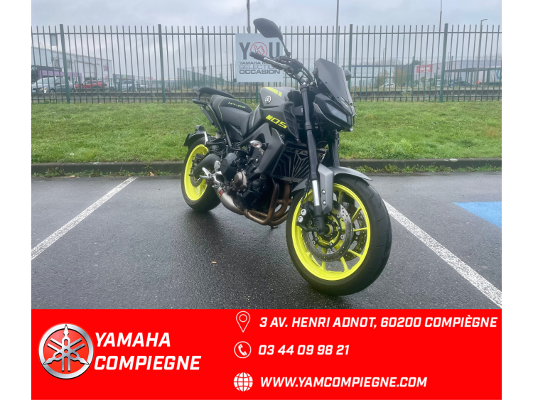 YAMAHA MT-09